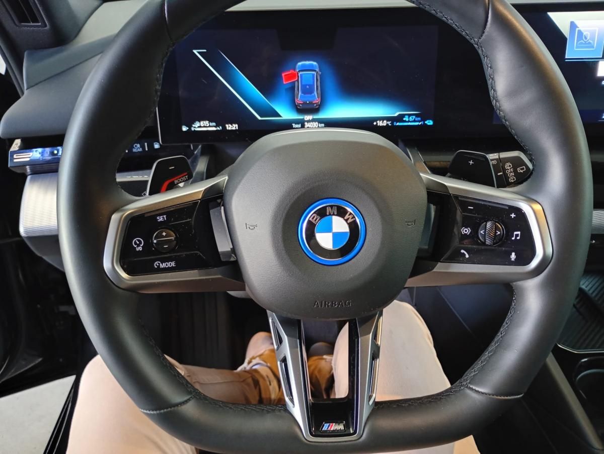 bmw-serie-5-2025-hibrido-a-gasolina-1998cc