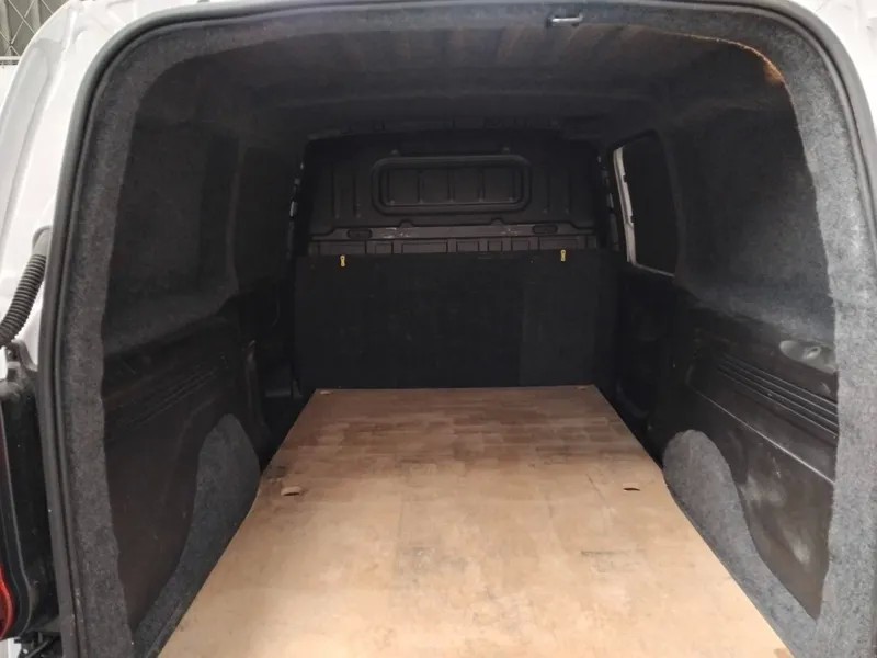 peugeot-partner-2024-diesel-1460cc