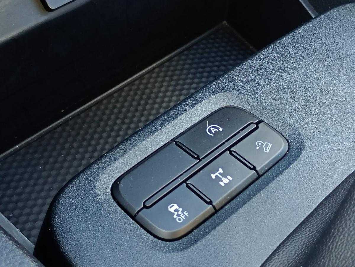 ford-ranger-2025-diesel-1995cc