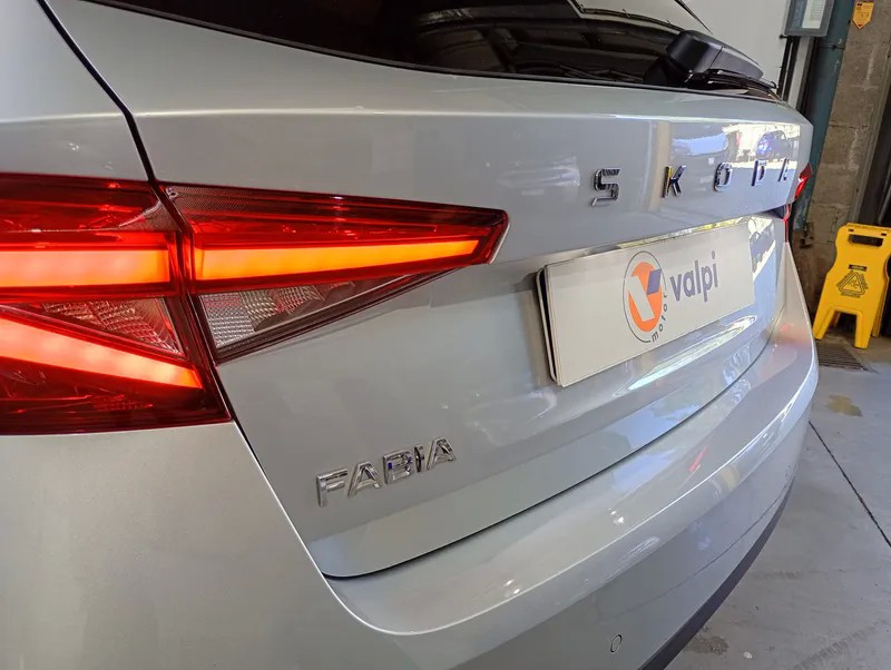 skoda-fabia-2025-gasolina-999cc