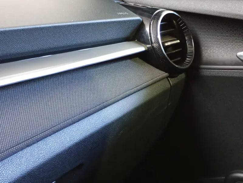 skoda-fabia-2025-gasolina-999cc
