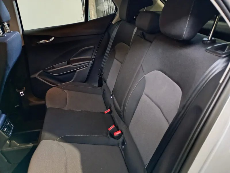 skoda-fabia-2025-gasolina-999cc