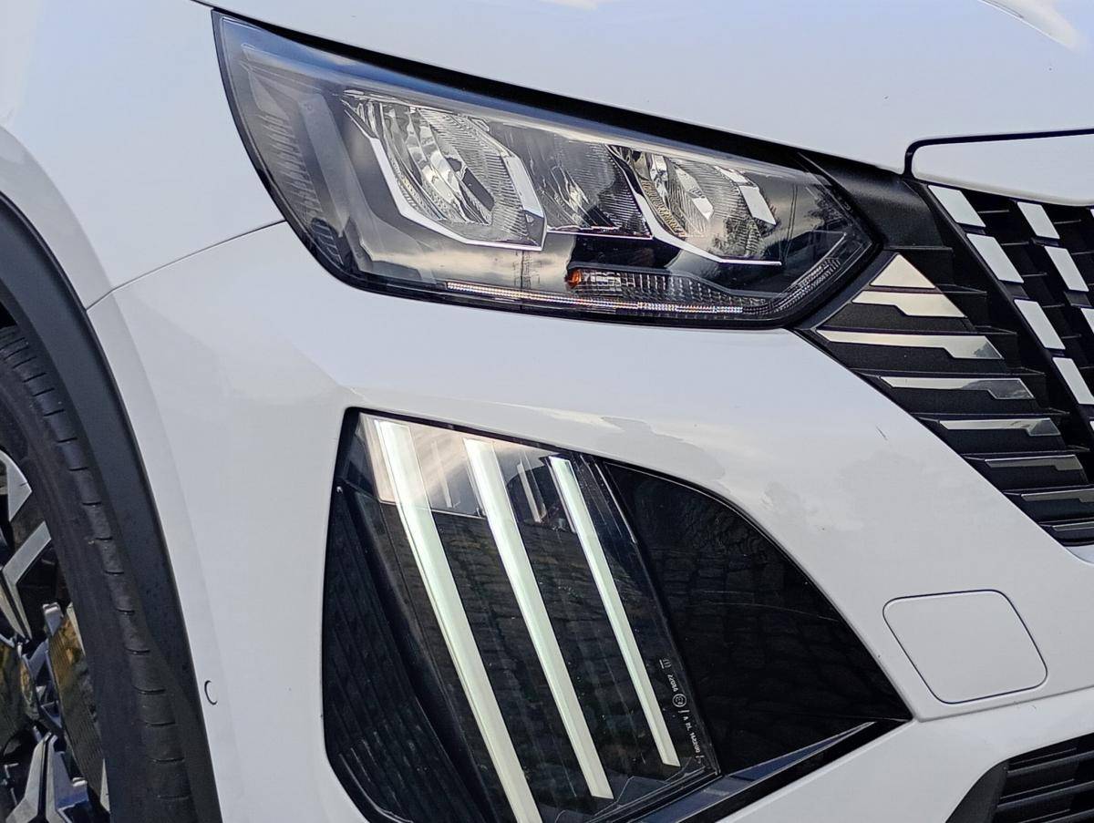 peugeot-2008-2024-gasolina-1199cc