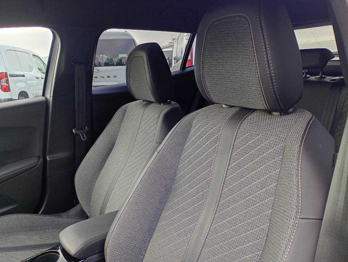 peugeot-2008-2024-gasolina-1199cc