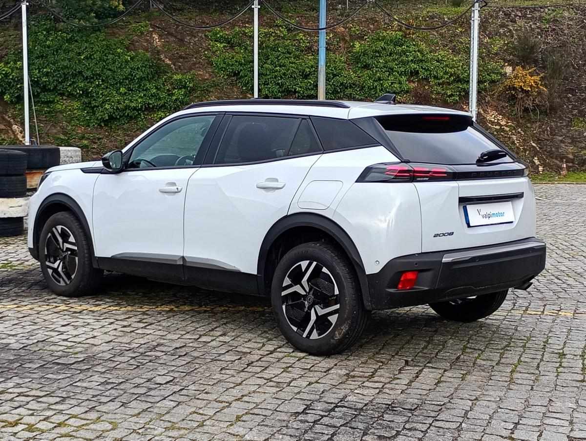 peugeot-2008-2024-gasolina-1199cc