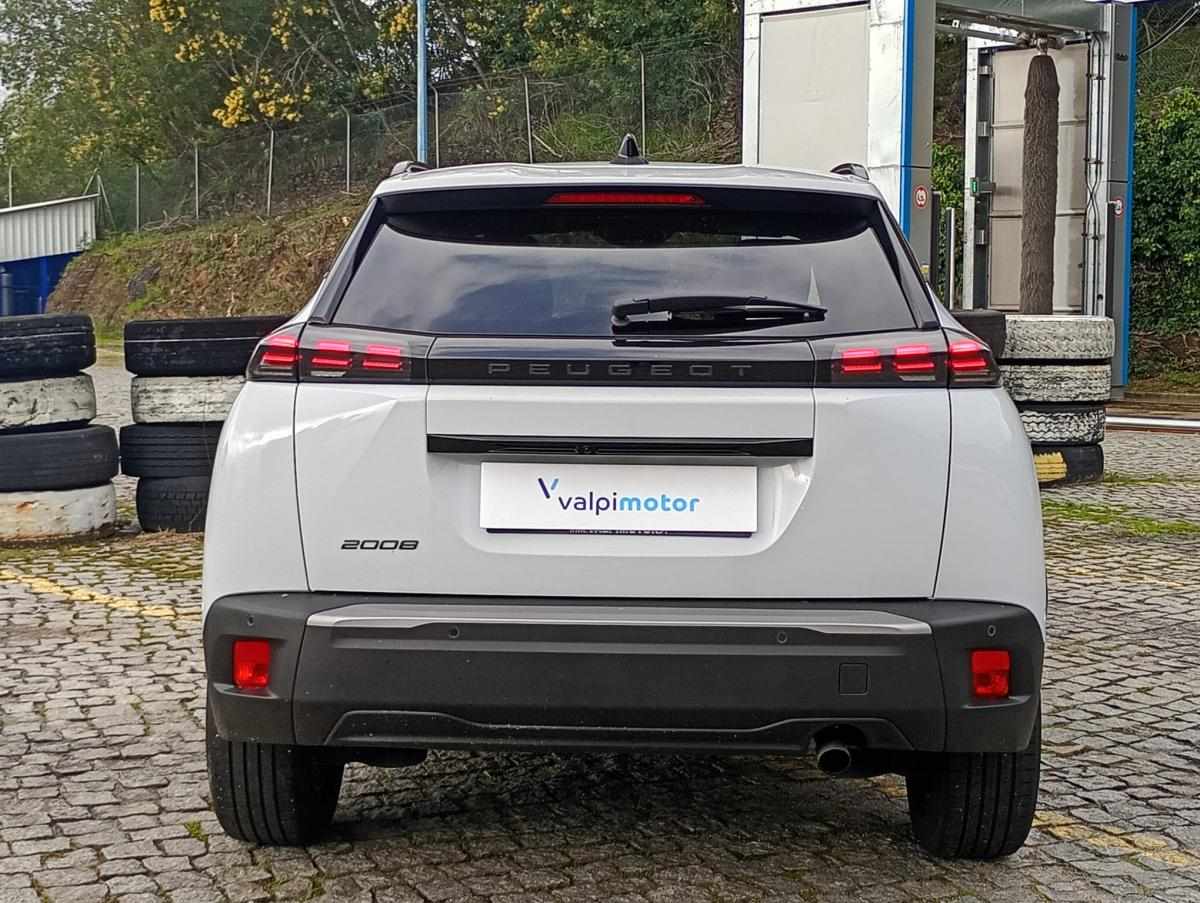 peugeot-2008-2024-gasolina-1199cc