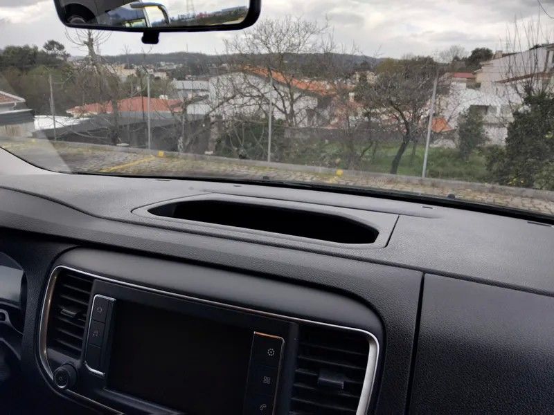 opel-vivaro-2024-diesel-1499cc