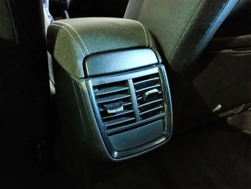 skoda-scala-2025-gasolina-999cc