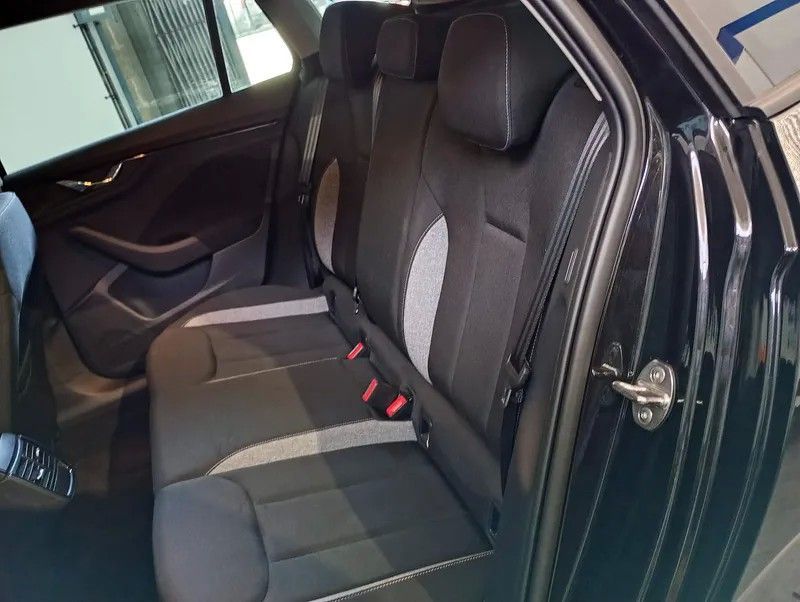 skoda-scala-2025-gasolina-999cc