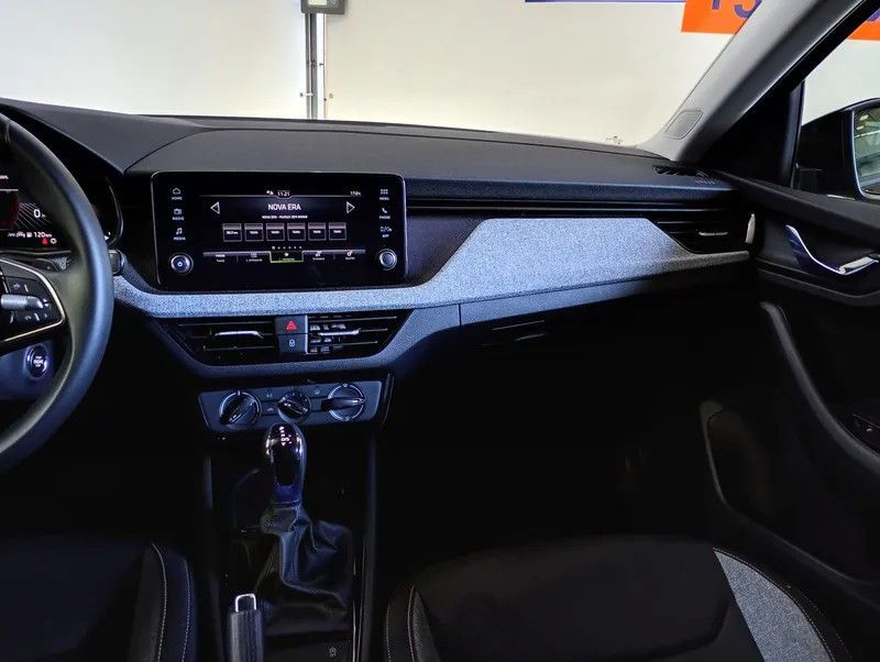 skoda-scala-2025-gasolina-999cc
