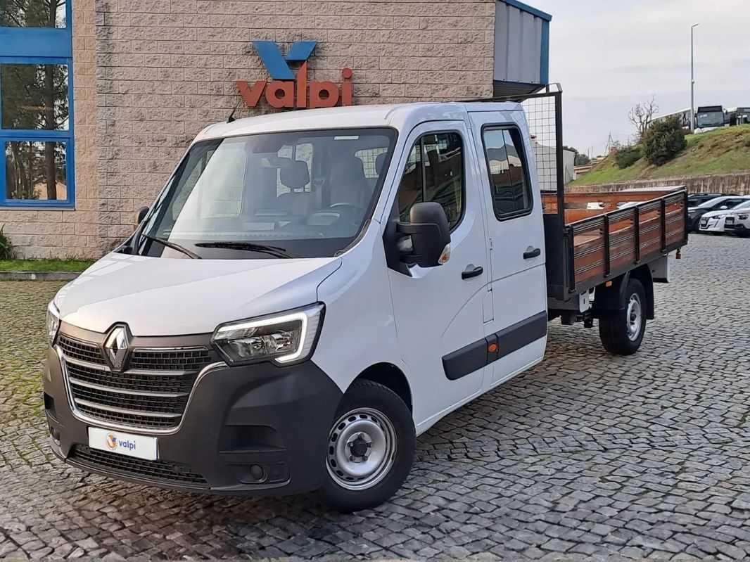 renault-master-2023-diesel-2300cc