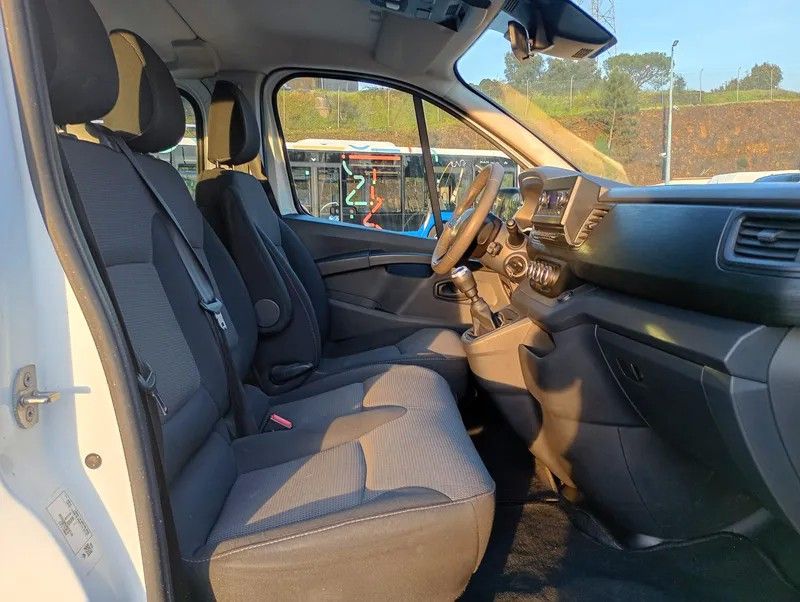 renault-trafic-2022-diesel-1997cc
