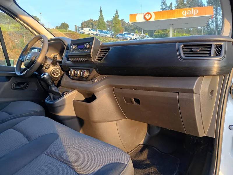 renault-trafic-2022-diesel-1997cc