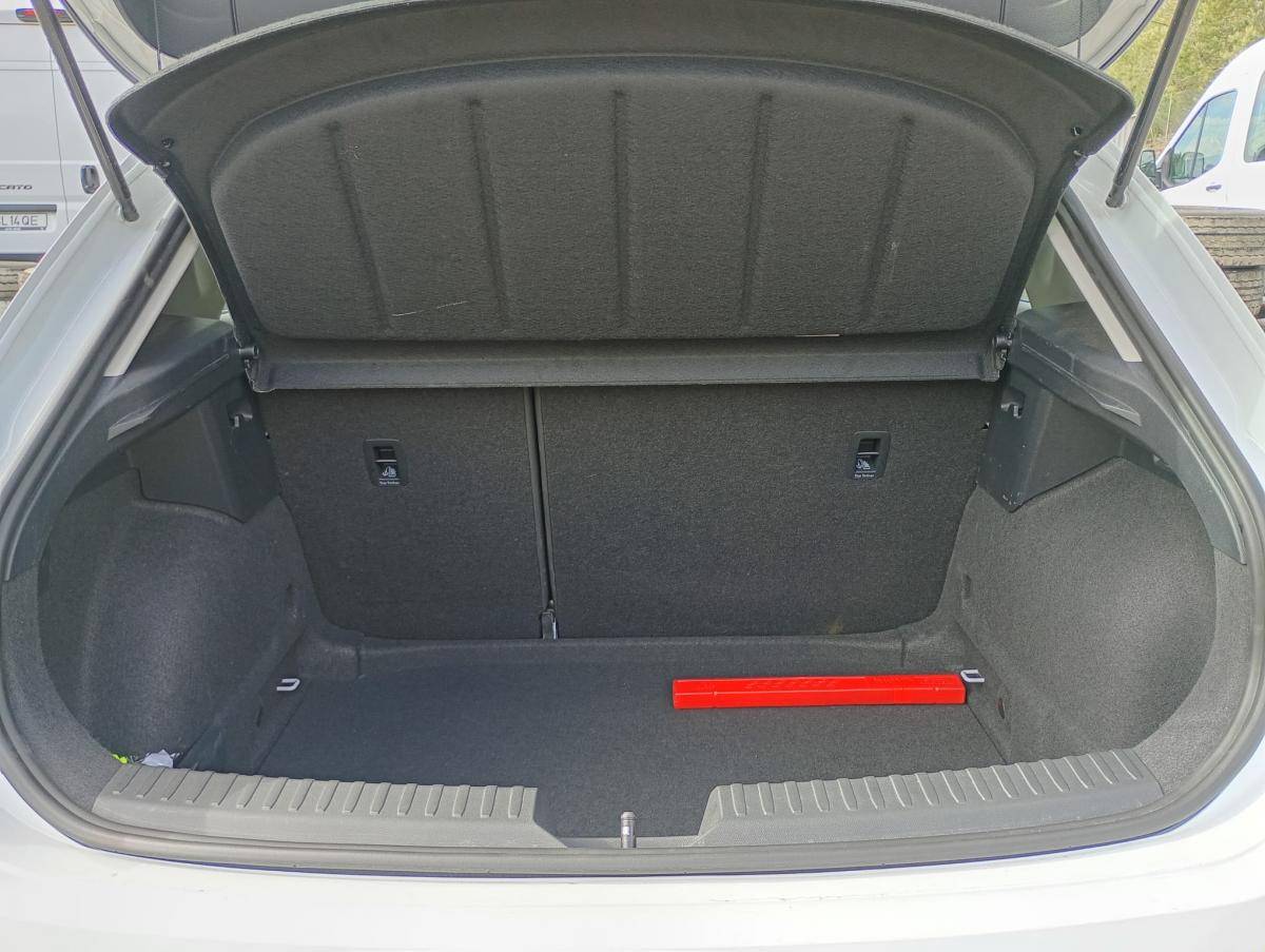 seat-leon-st-2025-diesel-1968cc