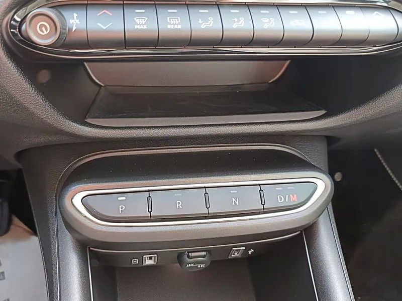 fiat-600-2025-gasolina-1199cc