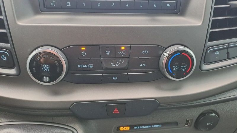 ford-transit-2024-diesel-2000cc