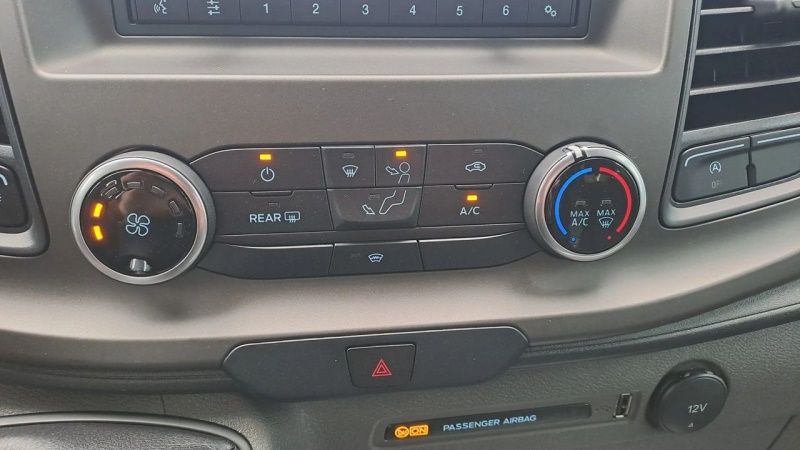 ford-transit-2024-diesel-2000cc