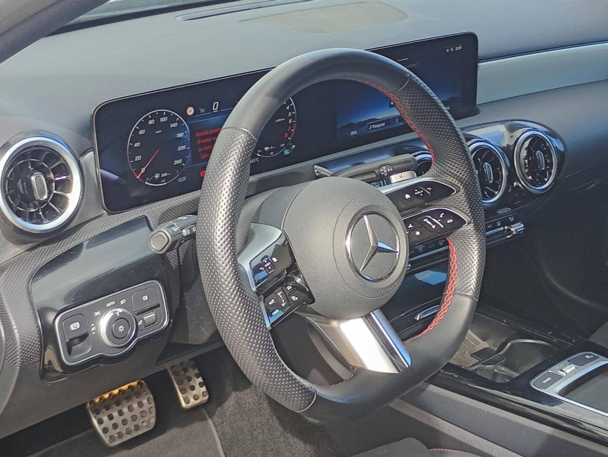 mercedes-benz-classe-a-2024-hibrido-a-gasolina-1332cc