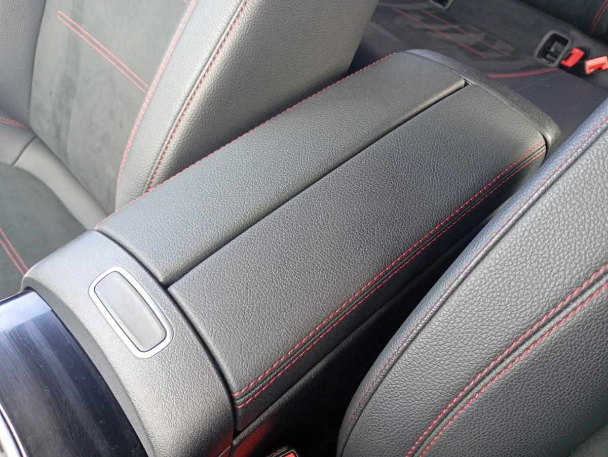 mercedes-benz-classe-a-2024-hibrido-a-gasolina-1332cc