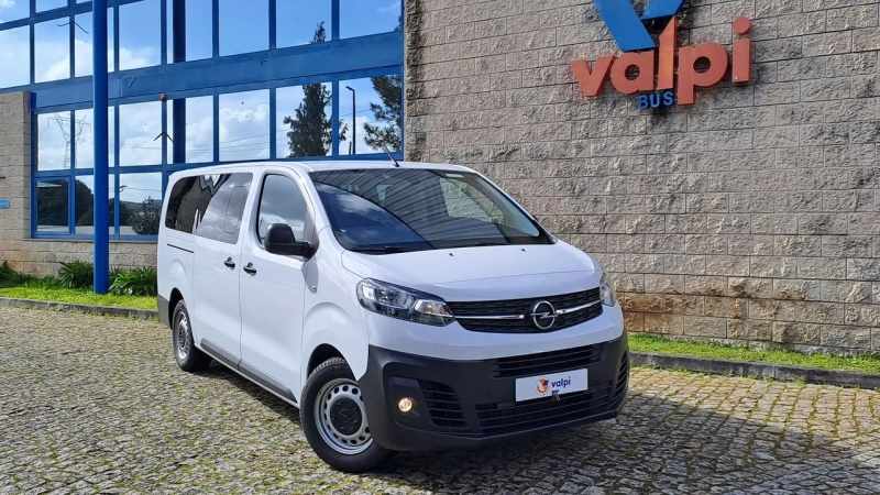 opel-vivaro-2023-diesel-1499cc