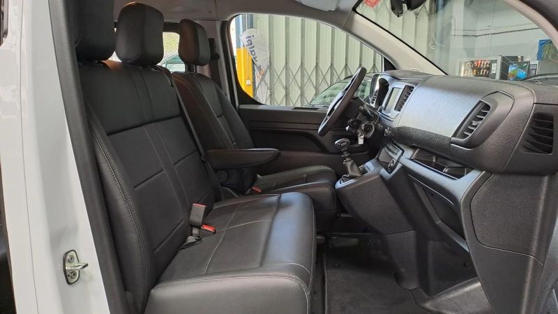 opel-vivaro-2023-diesel-1499cc