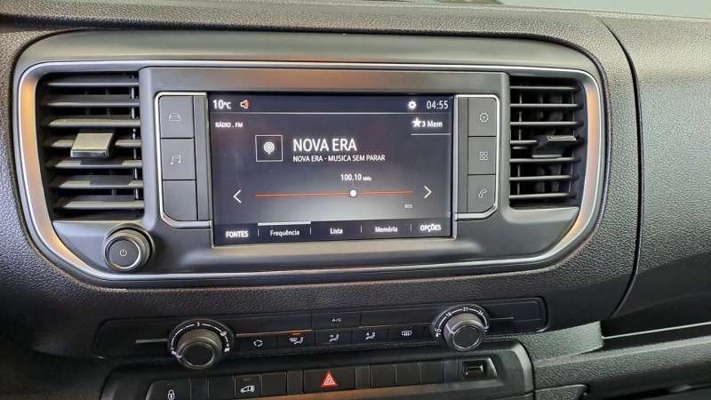 opel-vivaro-2023-diesel-1499cc