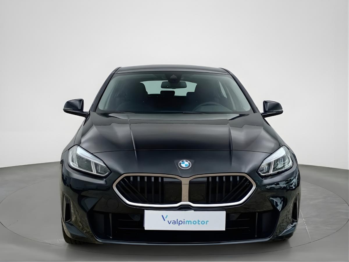 bmw-serie-1-2025-gasolina-1499cc