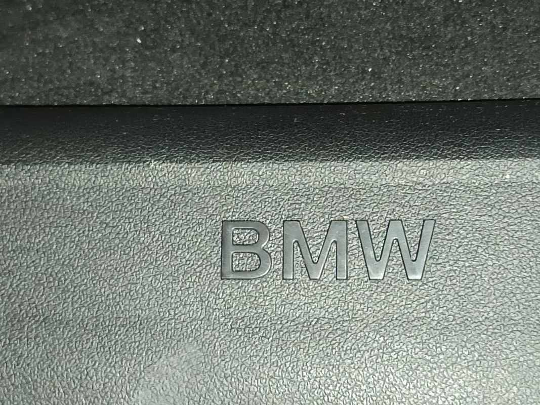 bmw-serie-1-2025-gasolina-1499cc