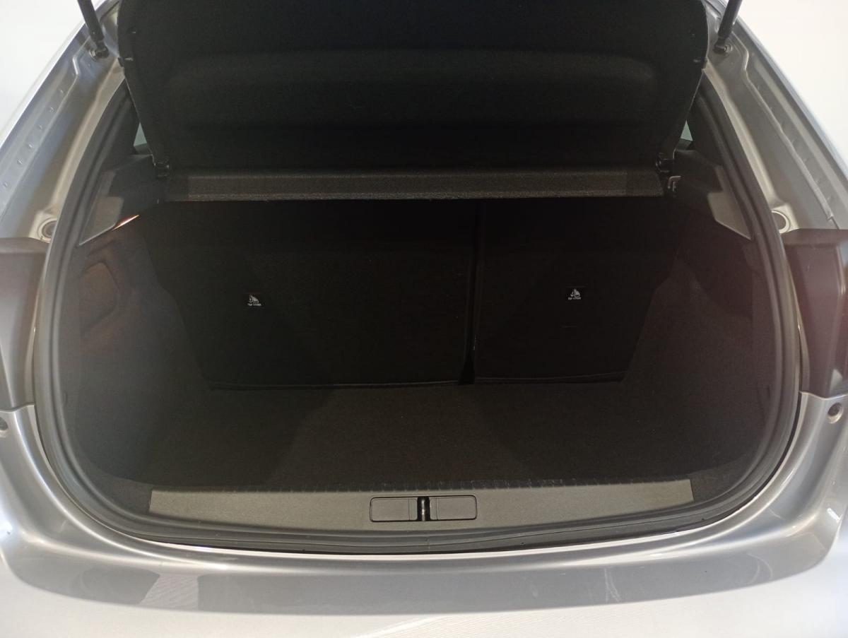 peugeot-208-2024-gasolina-1199cc