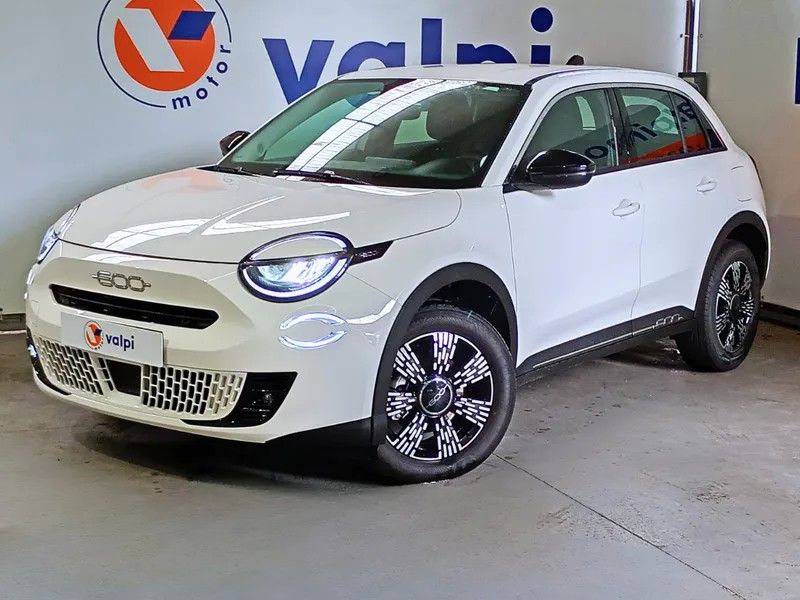 fiat-600-2025-gasolina-1199cc