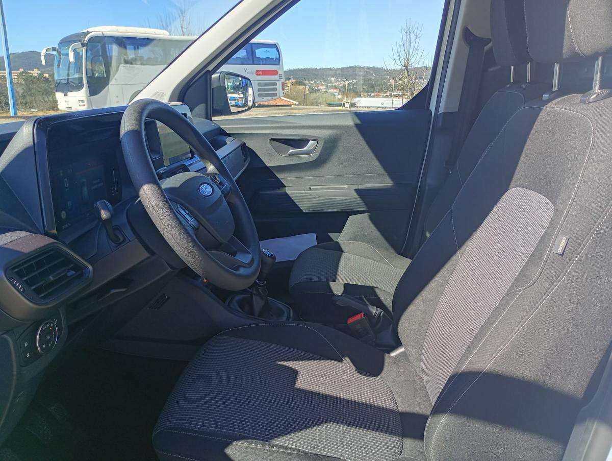 ford-transit-2024-diesel-1499cc