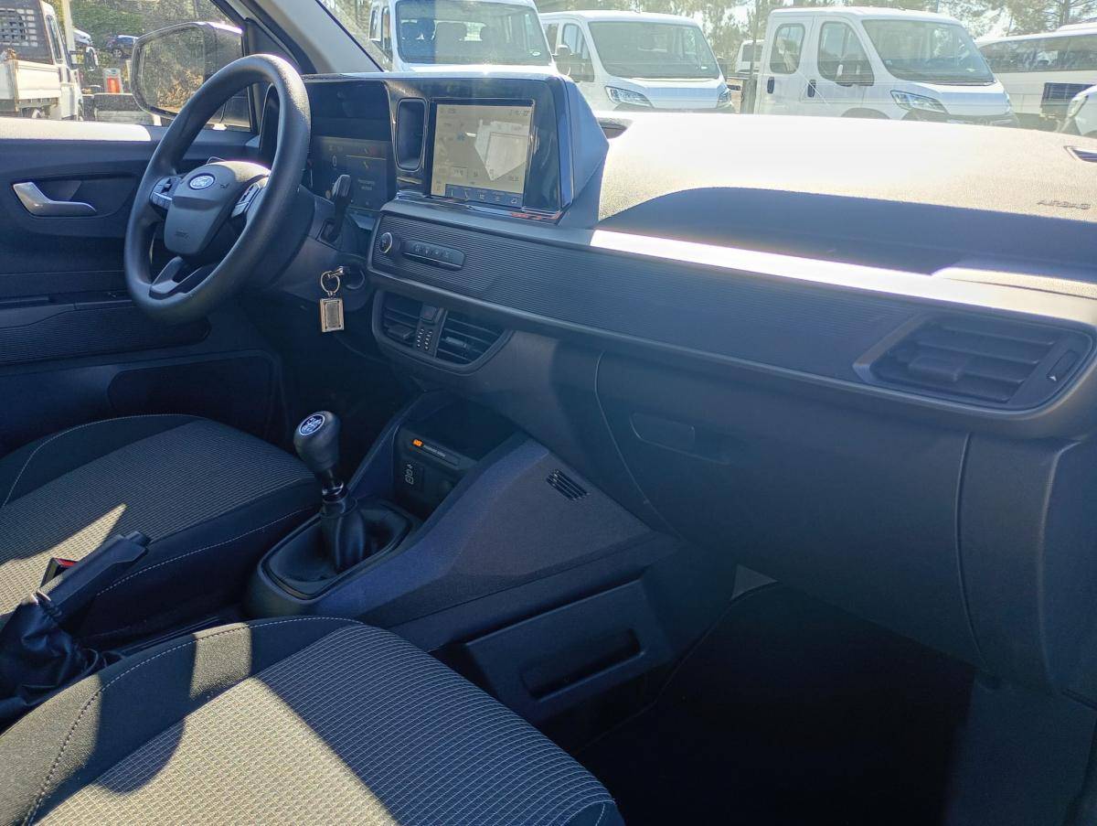 ford-transit-2024-diesel-1499cc