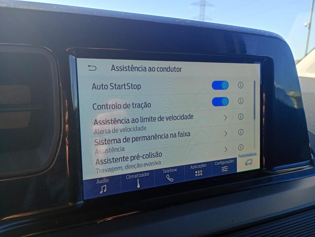 ford-transit-2024-diesel-1499cc