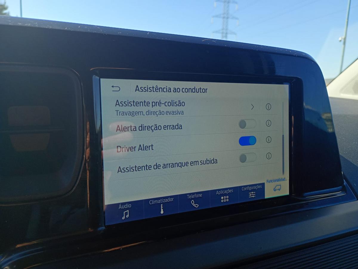 ford-transit-2024-diesel-1499cc