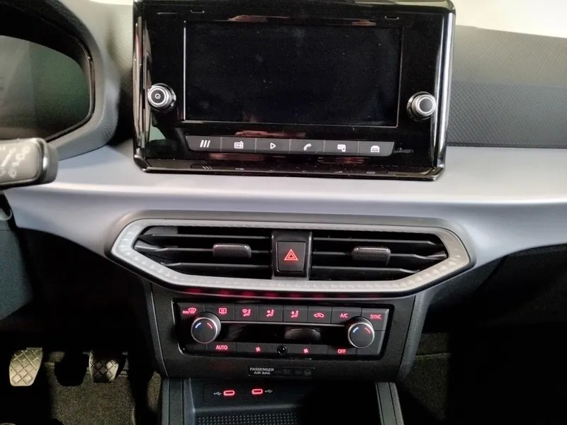 seat-ibiza-2024-gasolina-999cc