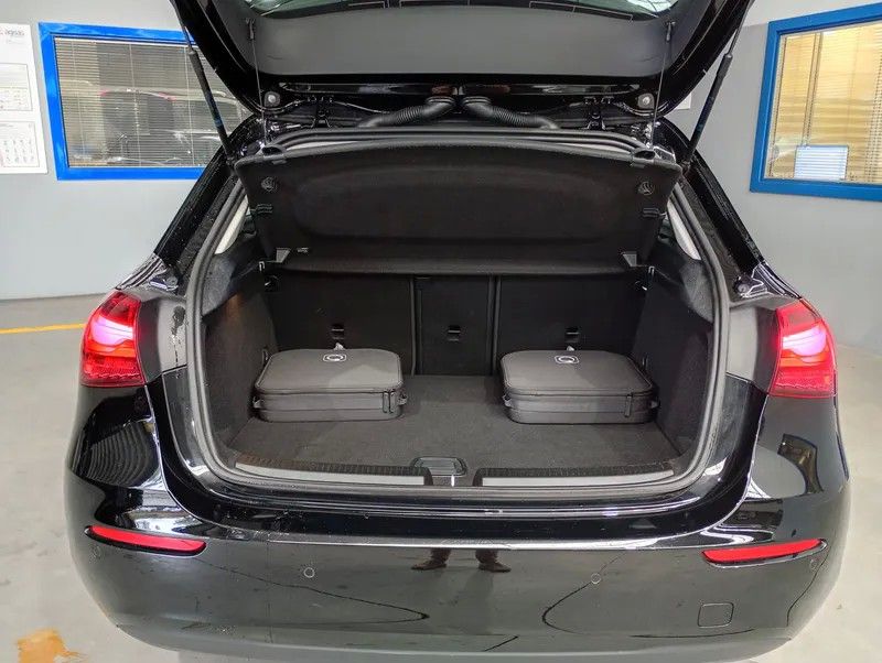 mercedes-benz-classe-a-2025-hibrido-a-gasolina-1332cc