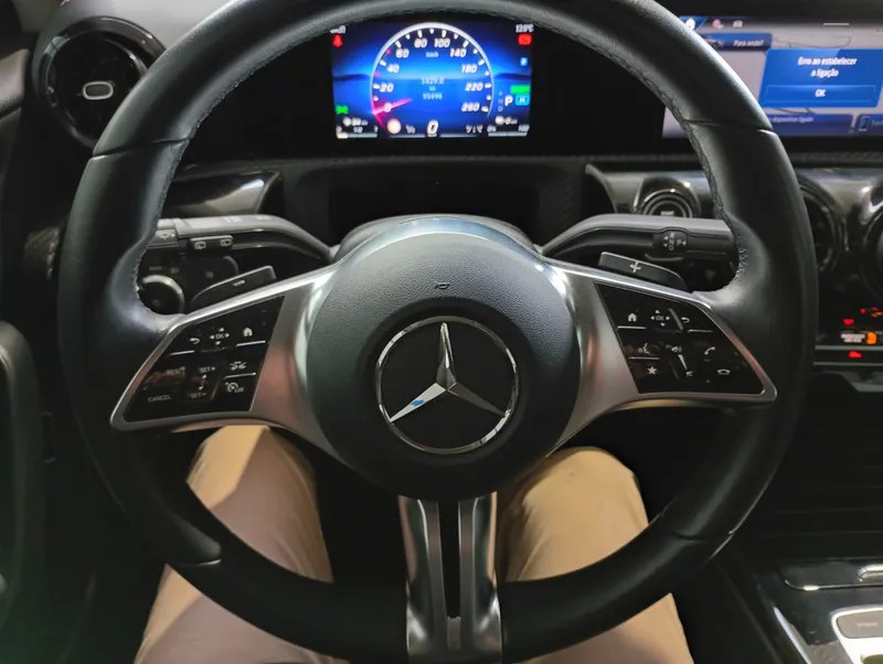 mercedes-benz-classe-a-2025-hibrido-a-gasolina-1332cc