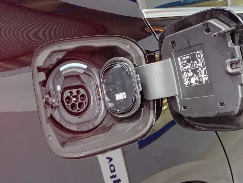 mercedes-benz-classe-a-2025-hibrido-a-gasolina-1332cc