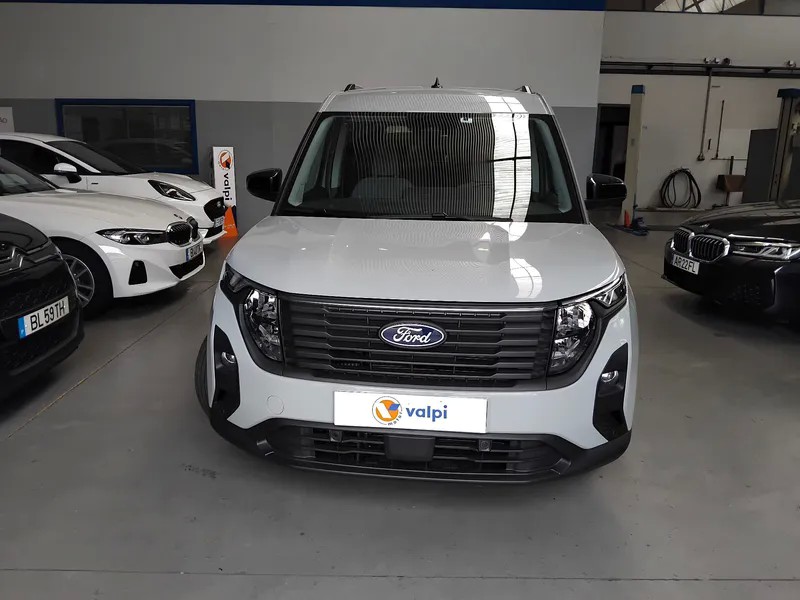ford-tourneo-courier-2025-gasolina-998cc