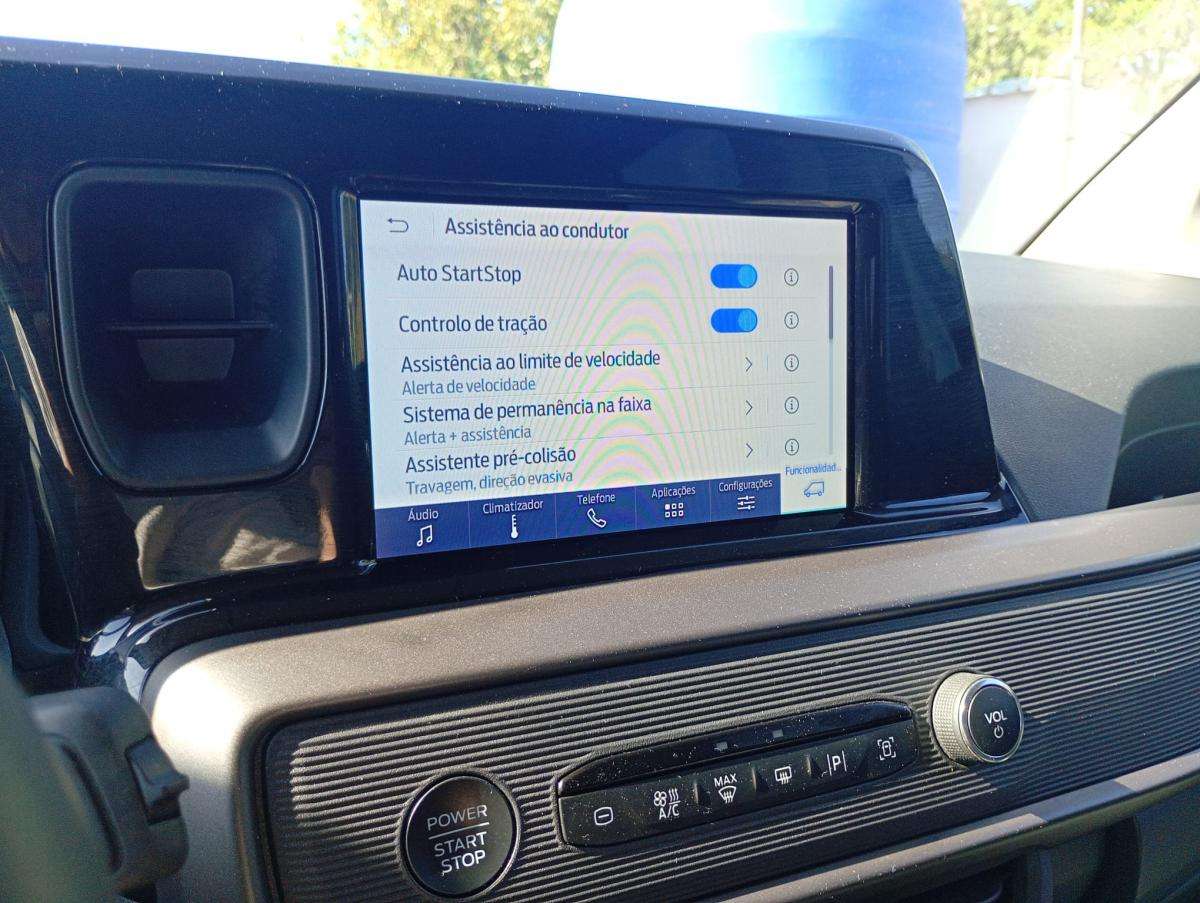 ford-tourneo-courier-2024-gasolina-998cc