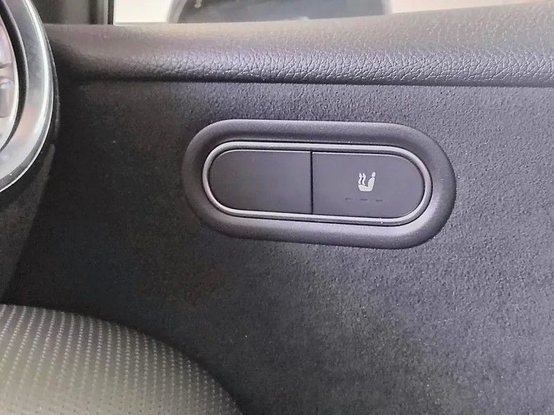 mercedes-benz-classe-a-2024-hibrido-a-gasolina-1332cc