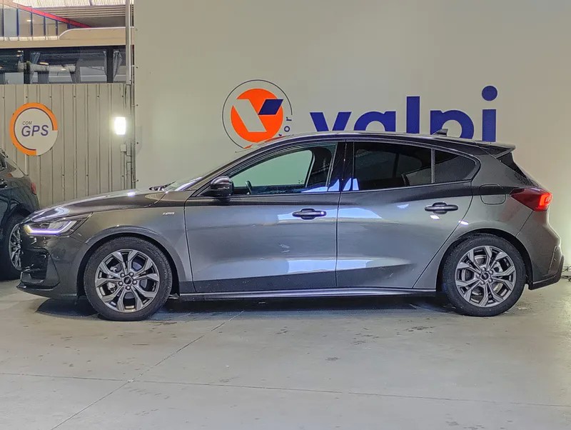 ford-focus-2025-diesel-1499cc