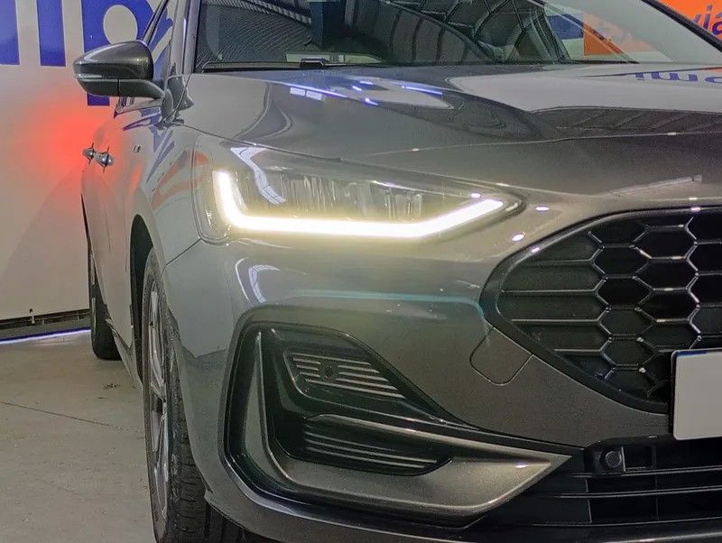 ford-focus-2025-diesel-1499cc