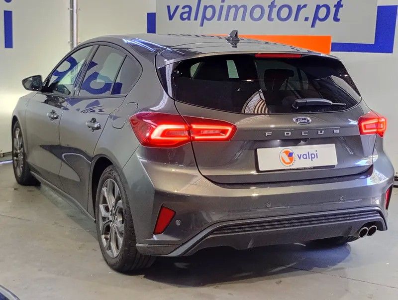 ford-focus-2025-diesel-1499cc