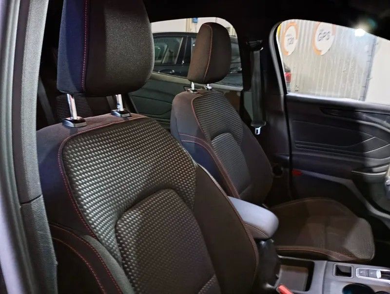 ford-focus-2025-diesel-1499cc