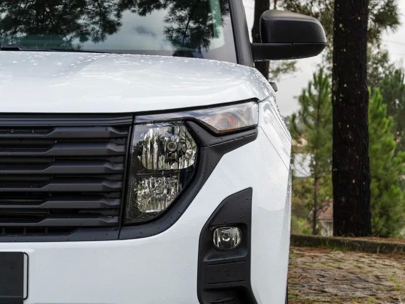 ford-tourneo-courier-2025-gasolina-998cc