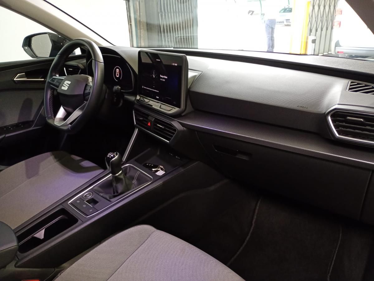 seat-leon-2025-diesel-1968cc