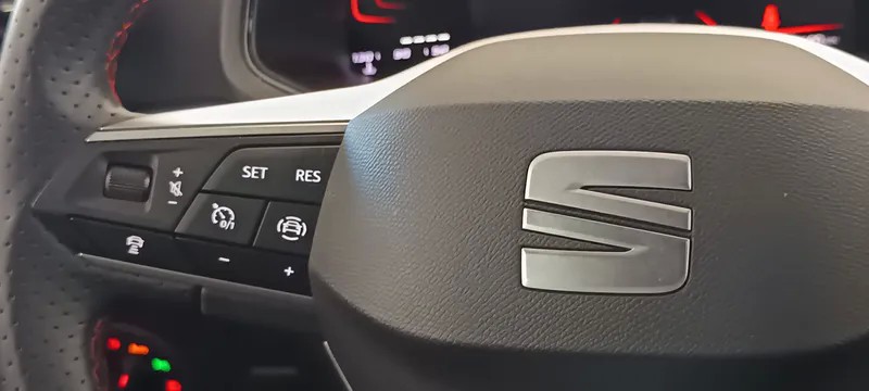 seat-ibiza-2024-gasolina-999cc