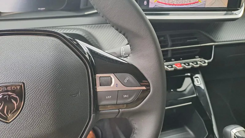 peugeot-208-2024-gasolina-1199cc