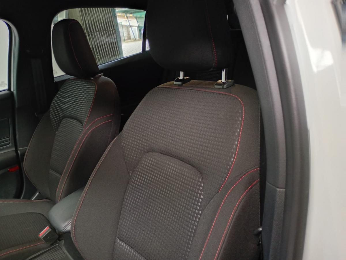 ford-focus-2024-gasolina-998cc